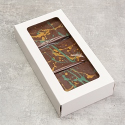 Коробка - конверт для шоколадки, белая с окном, высокая 17,5 см*9 см*3,5 см